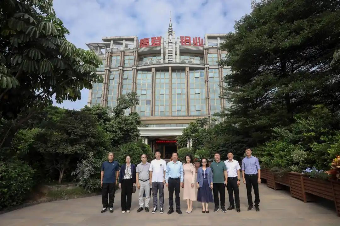 領(lǐng)導(dǎo)關(guān)懷 | 肇慶市市委副書記、市長許曉雄領(lǐng)導(dǎo)一行蒞臨高登調(diào)研指導(dǎo)